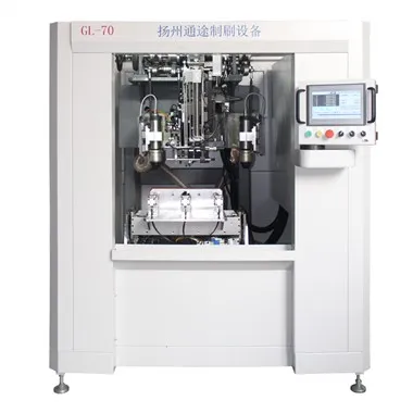 Máquina de cepillos para mechones de cuatro ejes con cubierta